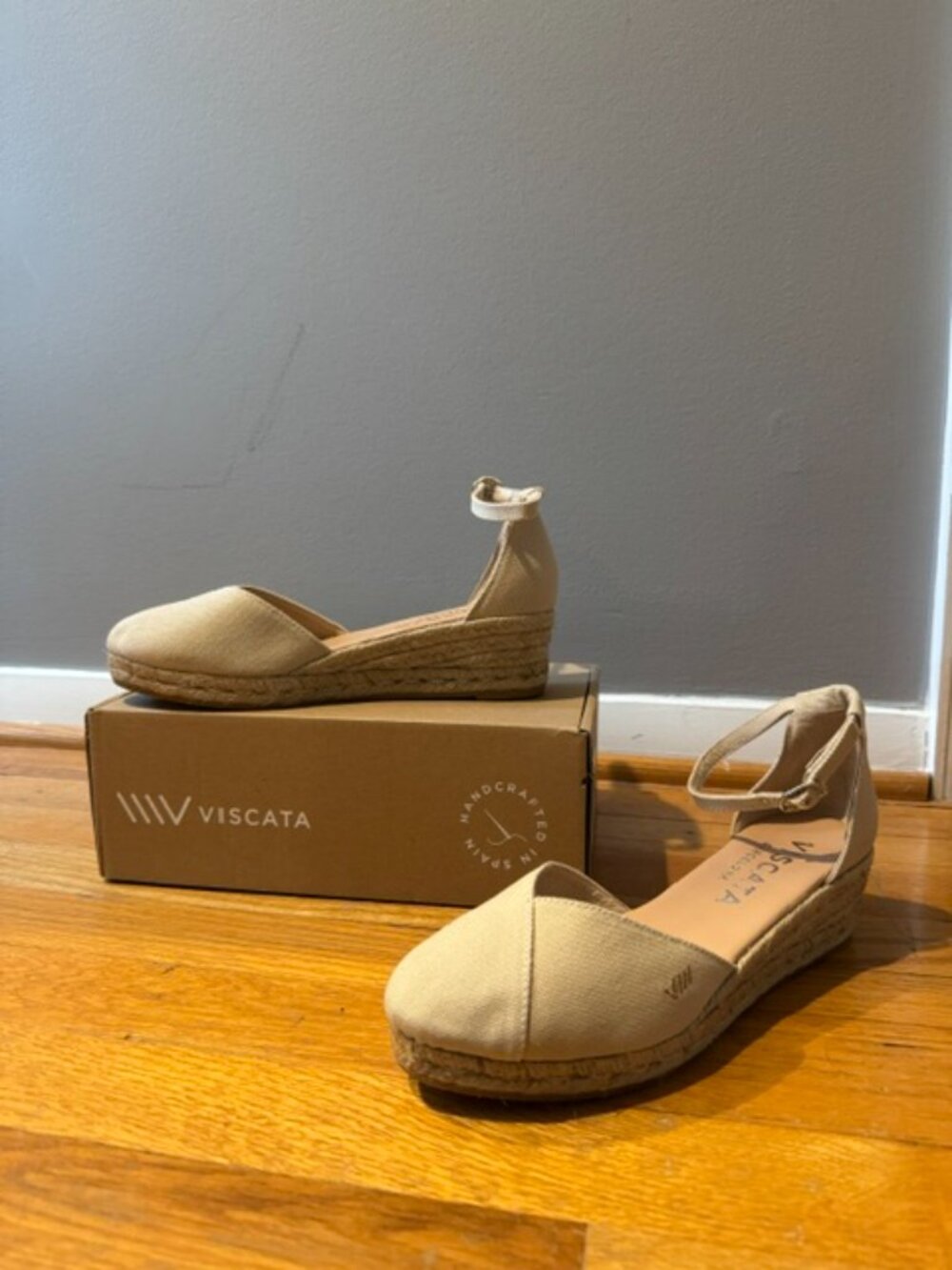 NWOT Viscata Formiga Espadrille Wedge Sandals Size 38 Beige Made in Spain